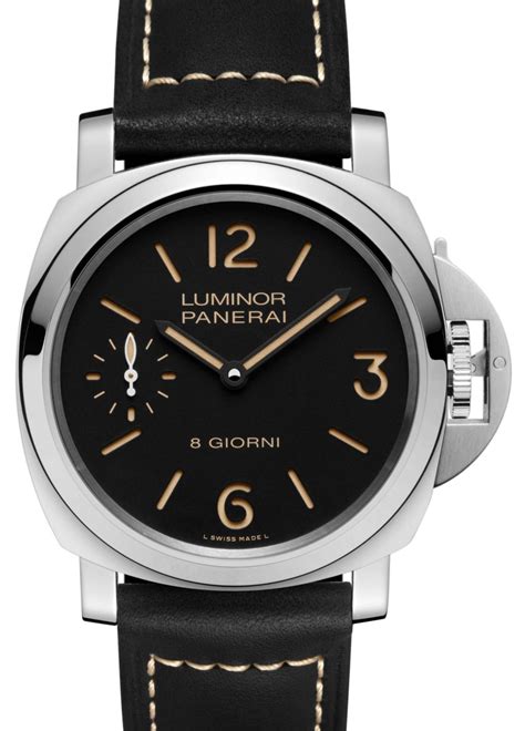 Panerai Luminor Base PAM 00915 .